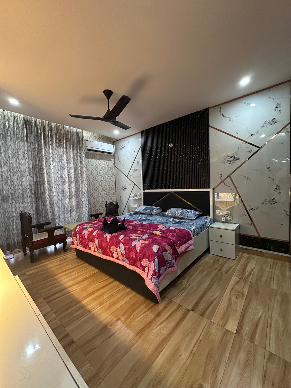 Vintage Skyline · Bedroom